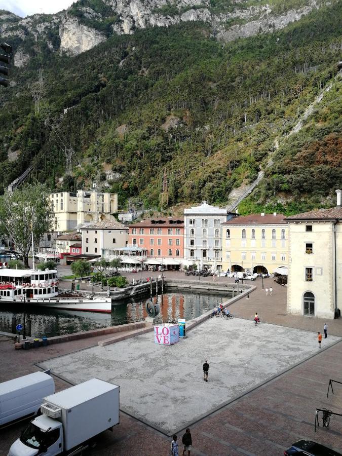 App Angela - Ponale 3 Apartment Riva del Garda Exterior photo